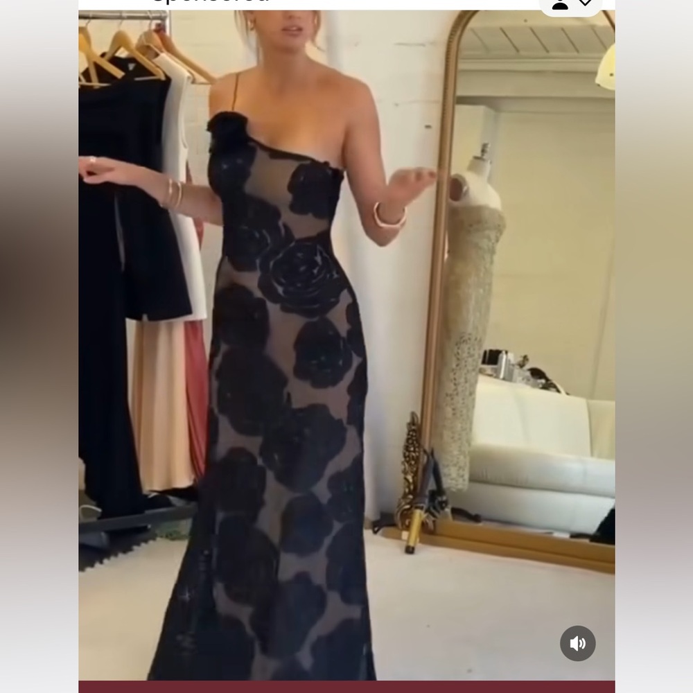 Luxe Glamour, size Medium